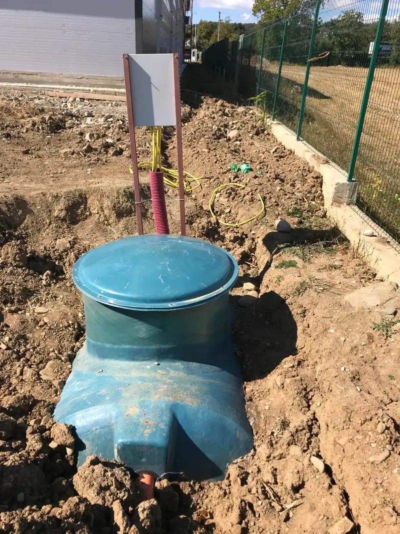 Punere în funcțiune stație epurare ECO TANK, inginer pe teren
