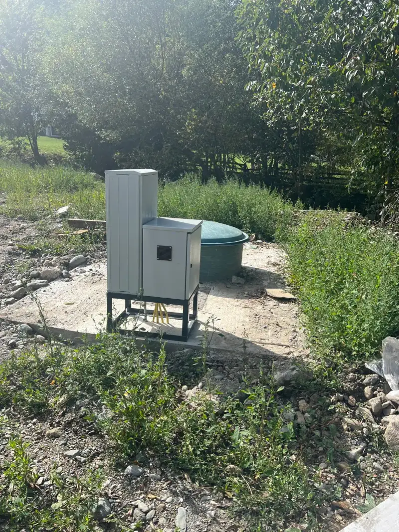 Livrare și montaj stație de epurare, echipă ECO TANK